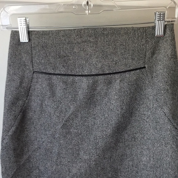 Express tweed harringbone skirt, size 0 - Picture 2 of 8